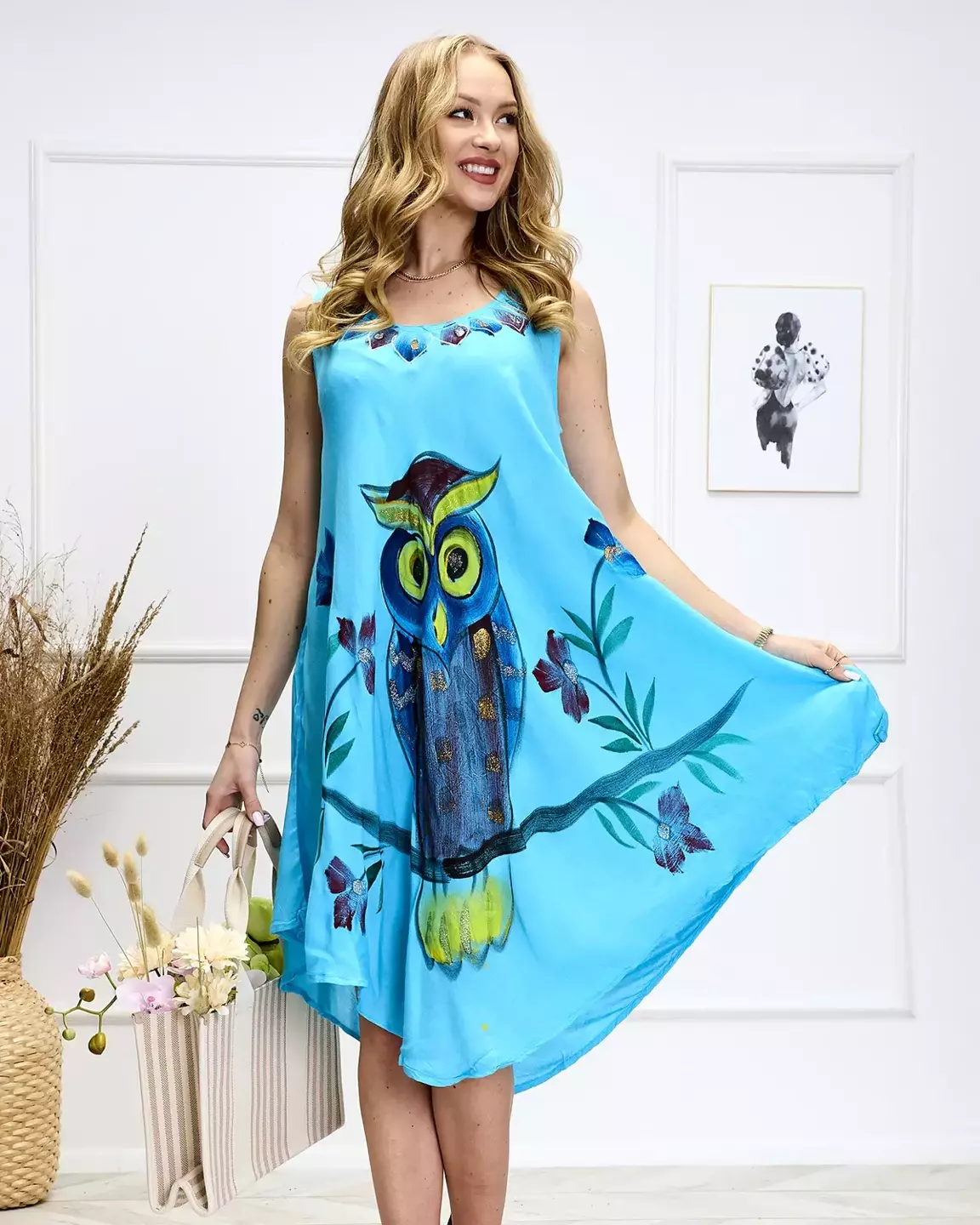 Blaues Damen Bettüberwurf a'la Kleid mit buntem Muster - Bekleidung