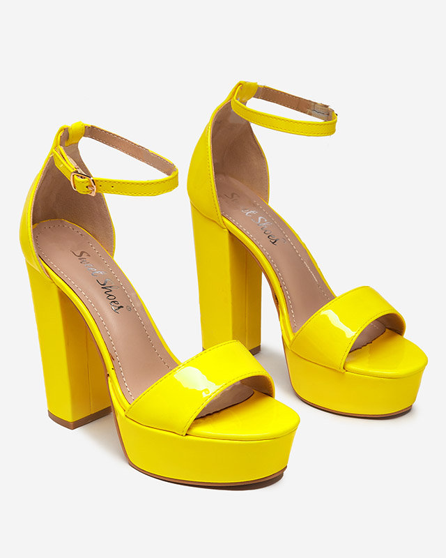 Gelbe Damensandale mit höherem Absatz Berija - Footwear