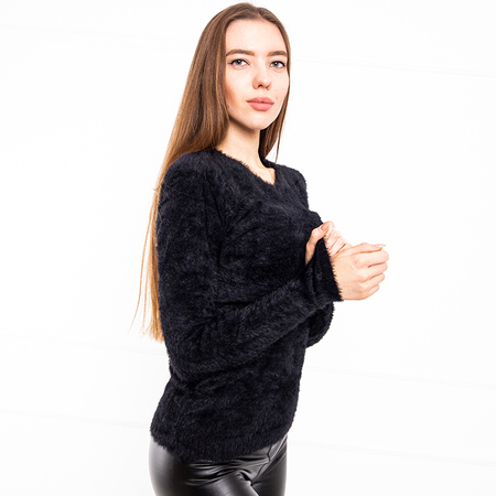 Kurzer Pullover aus schwarzem Pelz - Kleidung