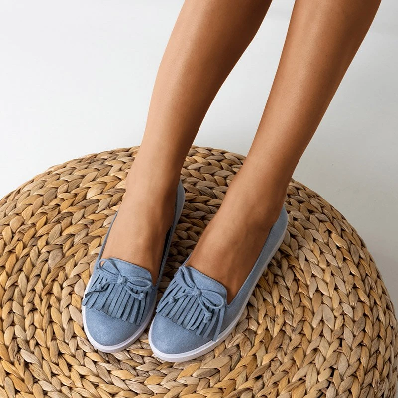OUTLET Blaue Mokassins für Frauen mit Quasten und Laureana-Schleife - Schuhe