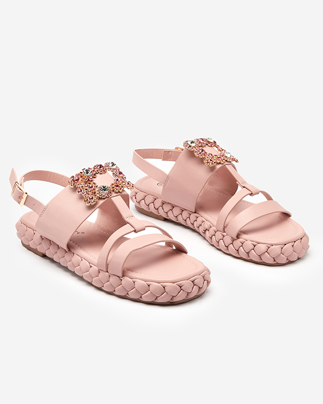 OUTLET Hellrosa Damensandalen mit einer dekorativen Govy-Footwear-Schnalle