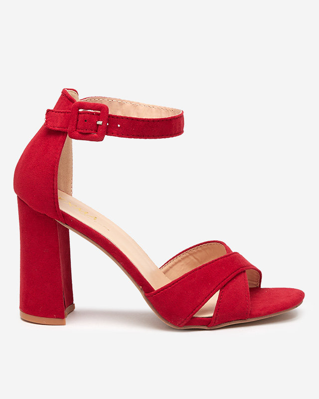 OUTLET Rote Damensandalen an einem Lexyra-Pfosten - Schuhe