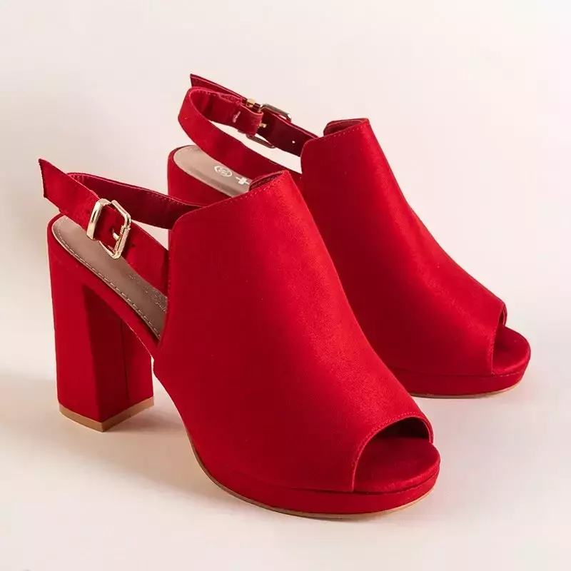 OUTLET Rote Damensandalen mit hohen Absätzen Wefira - Schuhe