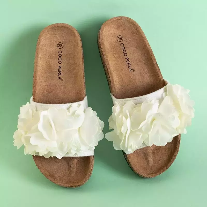 OUTLET Weiße Hausschuhe für Damen mit Blumen Lamani - Schuhe