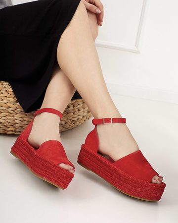 Rote Damensandalen auf der Ponera-Plattform - Schuhe