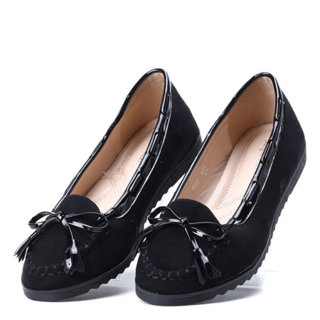 Schwarze Slipper mit Ariadna-Schleife - Schuhe