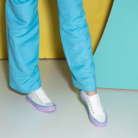 Weiße Damenschuhe mit lila Sohle Werisa - Footwear