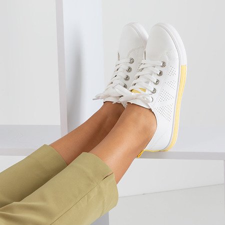 Weiße durchbrochene Damenschuhe mit gelben Einsätzen Sipra - Footwear