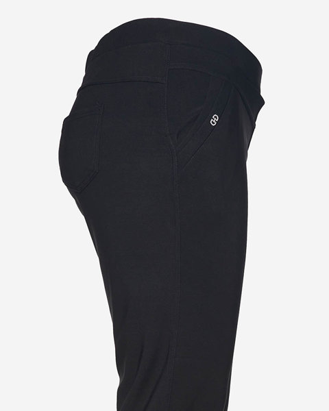 Damen-Shorts in 3/4-Länge in Schwarz PLUS SIZE - Bekleidung