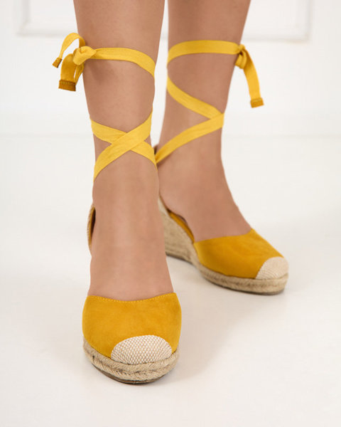 Gelbe Damensandale mit Keilabsatz Nereda - Sandalette