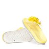 Gelbe Hausschuhe mit dekorativen Blumen Novia - Footwear