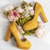 Gelbe Pumps am Pfosten Cerelia - Footwear