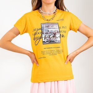 Gelbes Damen-T-Shirt aus Baumwolle mit Aufdruck und Aufschriften - Kleidung