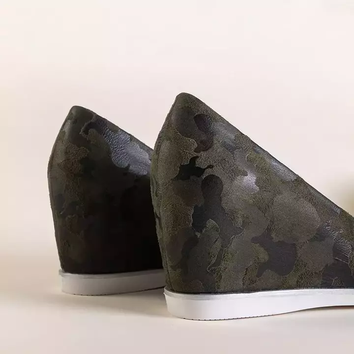 OUTLET Dunkelgrüne Keilpumps Kadia mit Camo-Muster für Damen - Schuhe