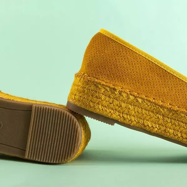 OUTLET Gelbe Espadrilles für Damen auf der Alruna-Plattform - Schuhe