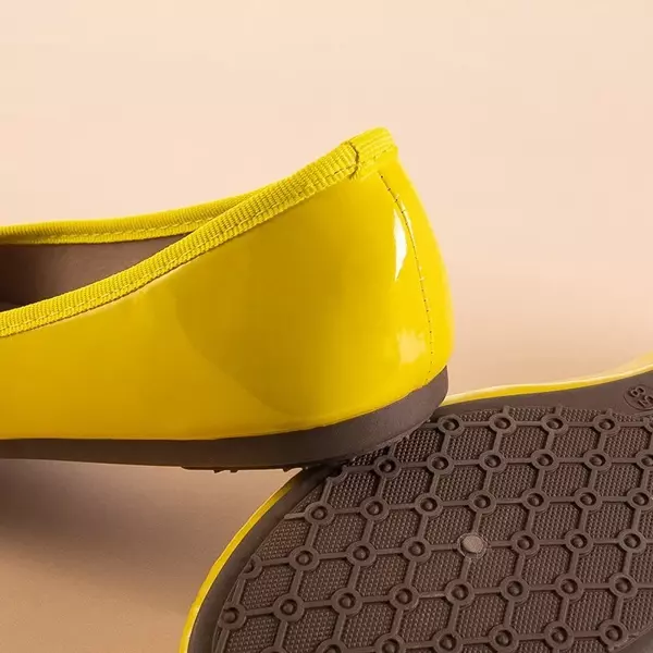 OUTLET Gelbe lackierte Damen-Ballerinas Suzzi - Schuhe