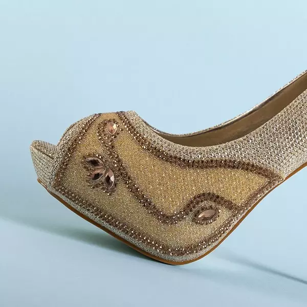 OUTLET Gold Damenpumps mit Maniza-Dekorationen - Schuhe
