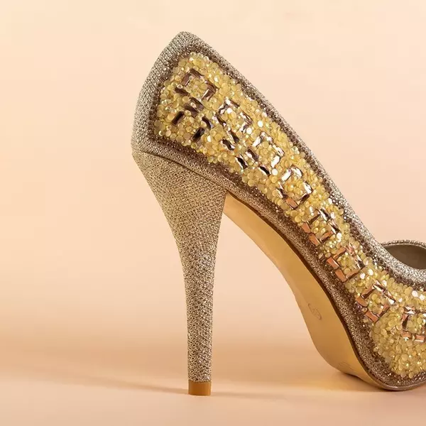OUTLET Gold Damenpumps mit Verdad-Ornamenten - Schuhe