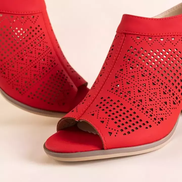 OUTLET Rote durchbrochene Sandalen für Damen am Elvey Post - Schuhe