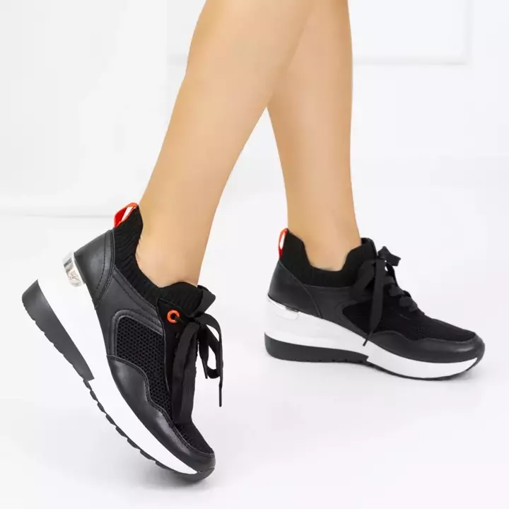 OUTLET Schwarze Damen-Sneaker On the Wedge Ofra - Schuhe