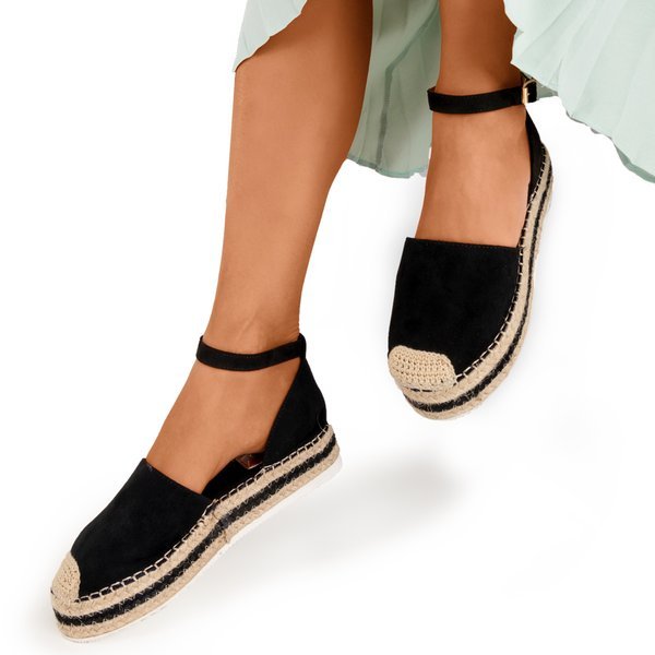 OUTLET Schwarze Damensandalen auf der Mora-Plattform - Schuhe