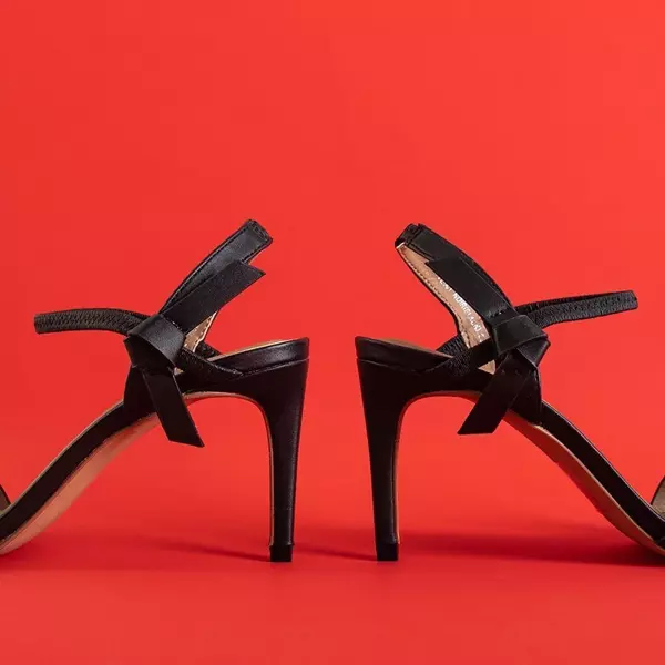 OUTLET Schwarze Damensandalen mit hohem Absatz Anona - Schuhe