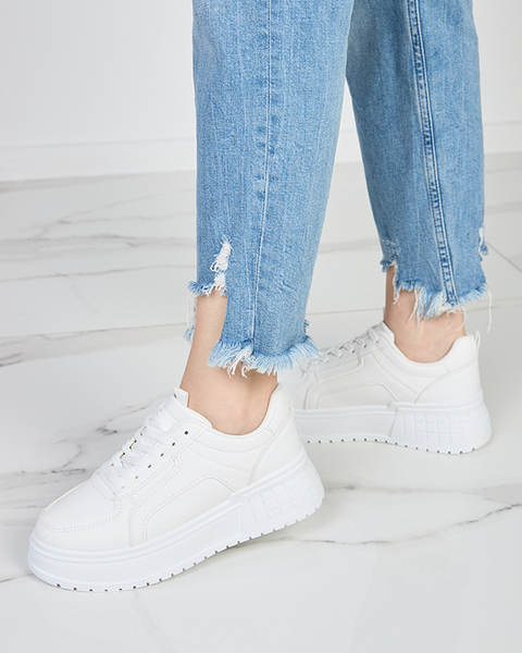 OUTLET Sportschuhe aus weißem Kunstleder für Damen auf der Cerecha-Plattform - Schuhe