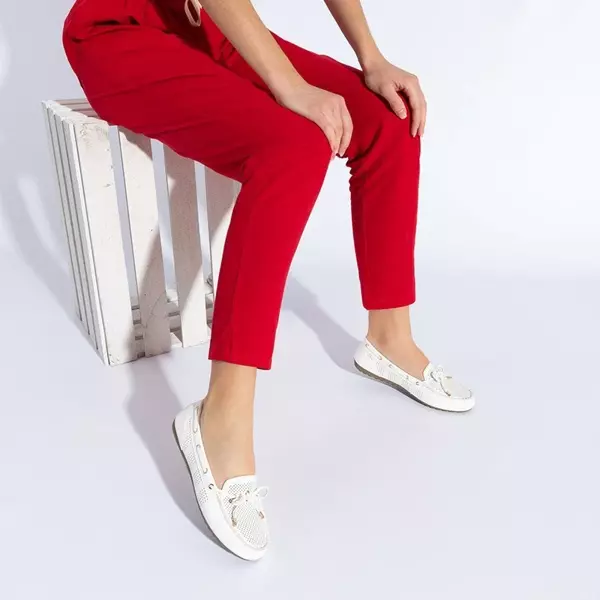 OUTLET Weiße durchbrochene Slipper für Damen mit Schleife von Donatela - Footwear