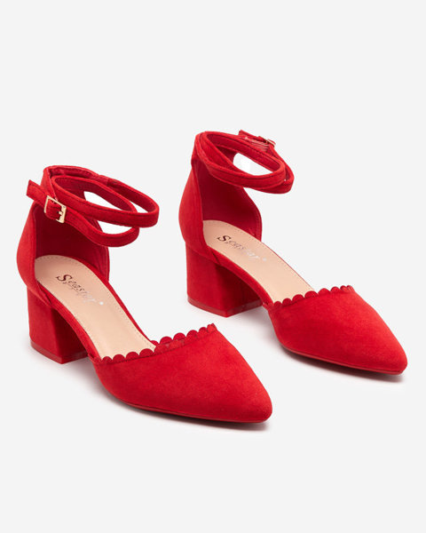 Rote Damen-Wildledersandalen am Ametis-Pfosten - Schuhe