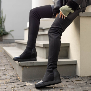 Schwarze Damen-Overknee-Stiefel Sada - Schuhe