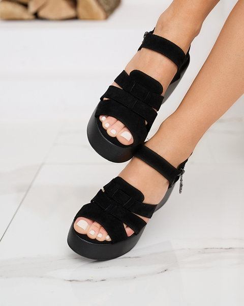 Schwarze Damensandalen auf hohem Keilabsatz Medira - Schuhe