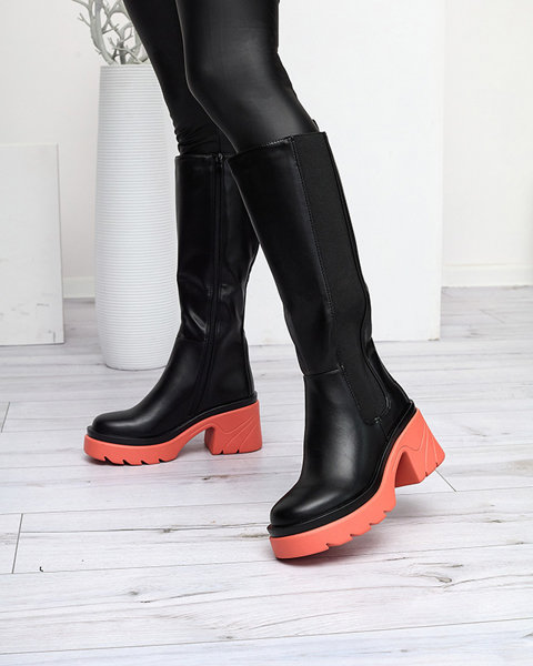 Schwarze Damenstiefel mit fester Sohle in Koralle Berisa - Footwear