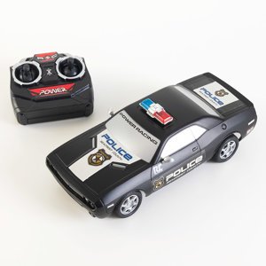 Schwarzes ferngesteuertes Polizeiauto - Spielzeug