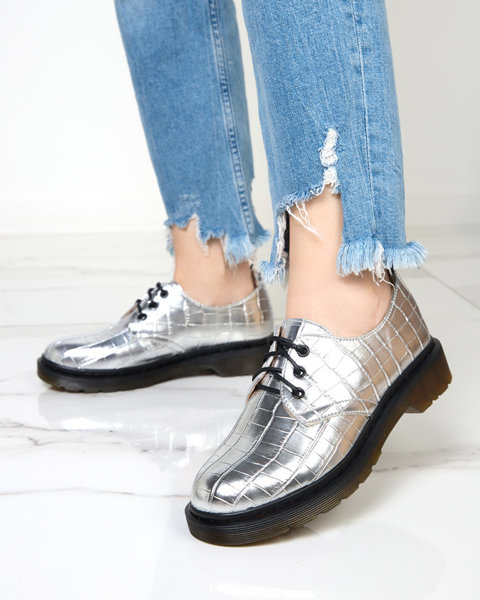 Silberner Damenschuh mit Seniri-Prägung - Schuhe