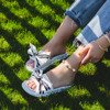 Weiße Flip Flops mit Schleife Emelina - Footwear