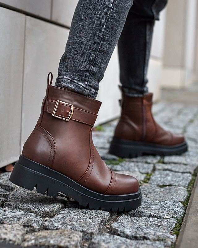 Dunkelbraune Damenstiefel mit Schnalle Utilas - Footwear