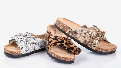 Braune Flip-Flops für Frauen mit Leopardenschleife Sunshine - Footwear 1