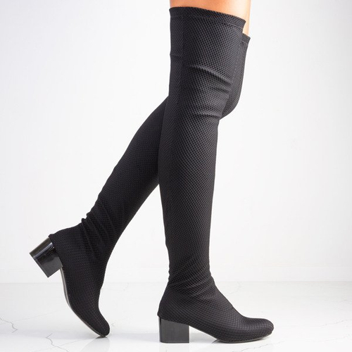 Чорні сітчасті черевики на посту Гестія - Взуття