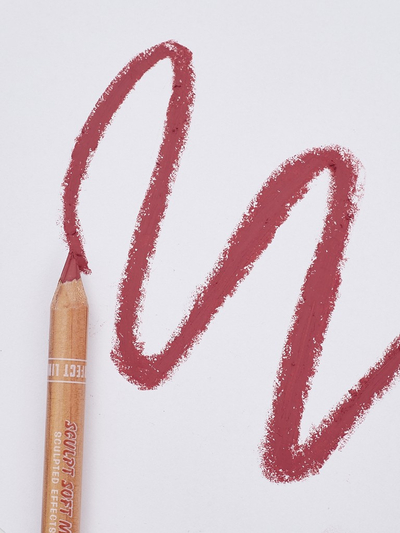 Lippenkonturenstift in der Farbe karamellisierte Pflaume