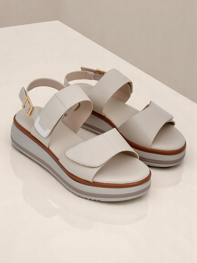 Royalfashion Damensandalen mit dicker Sohle Tulipp