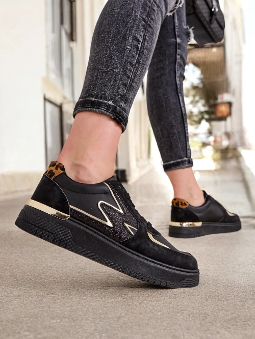 Жіночі спортивні кросівки Royalfashion Noetu