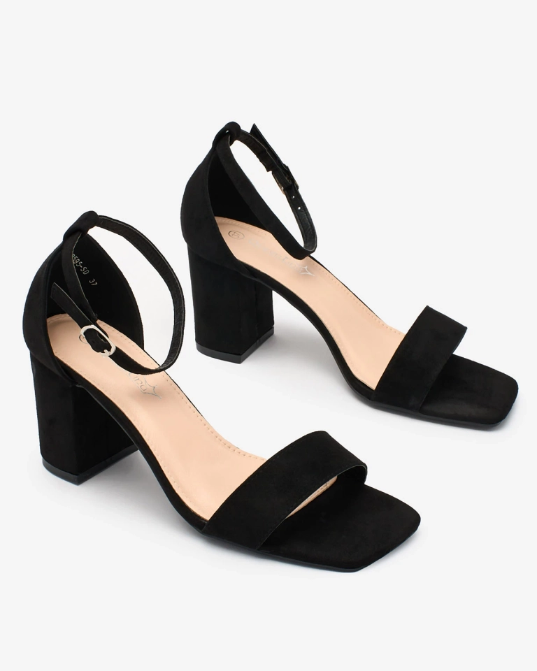 Royalfashion Niedrige Stiletto-Sandalen für Damen in Schwarz Helrem