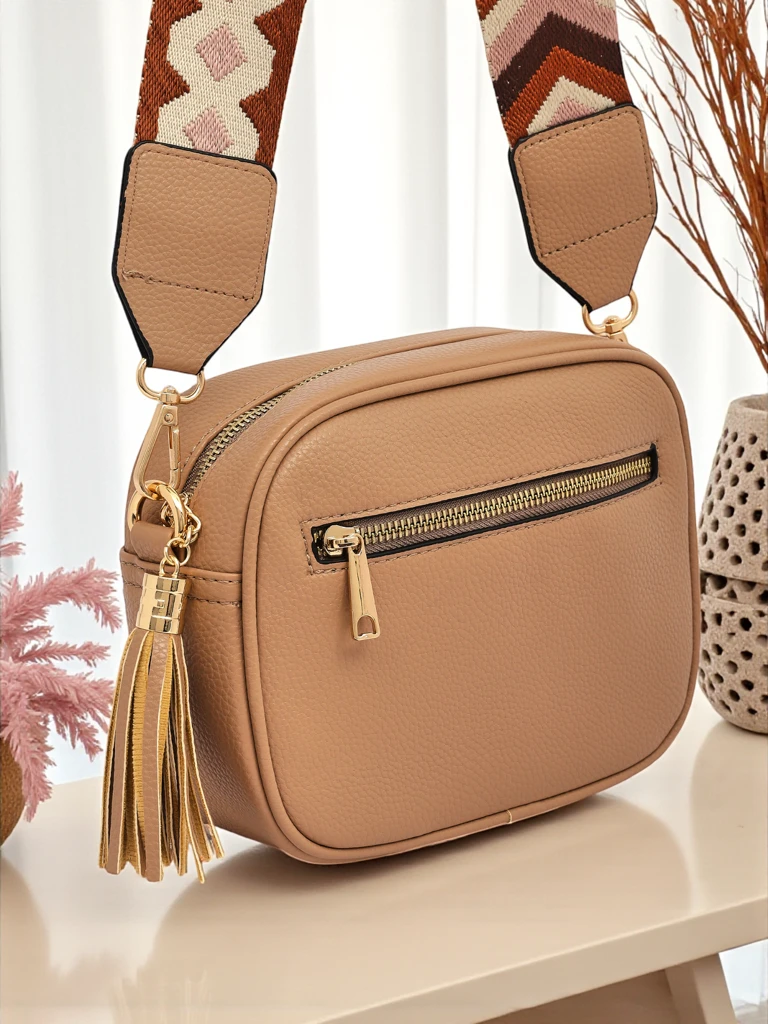 Royalfashion Kleine Damenhandtasche aus Öko-Leder mit buntem Riemen Kovi Lace