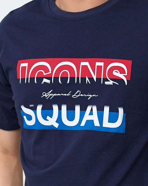 Темно-синя чоловіча футболка з принтом - Одяг