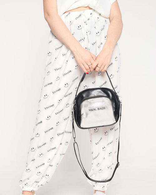 Чорна жіноча сумочка зі срібною кишенею - Аксесуари