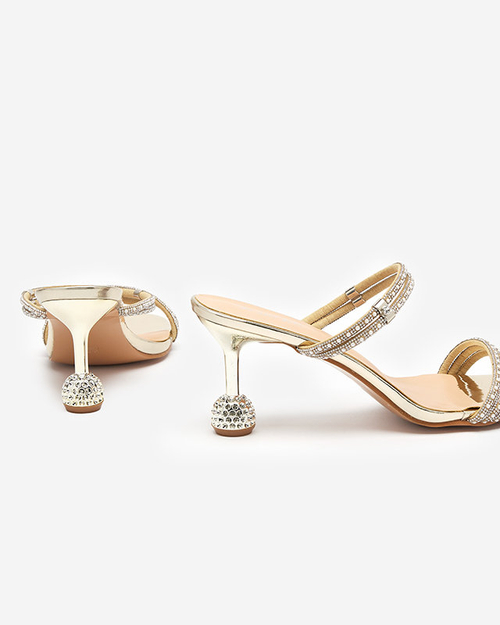 OUTLET Золоті лаковані тапочки на низькому каблуці Lakopi - Взуття