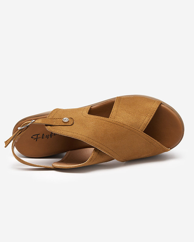 OUTLET Öko-Wildleder-Kamelsandalen für Damen auf der Mihele-Post - Schuhe