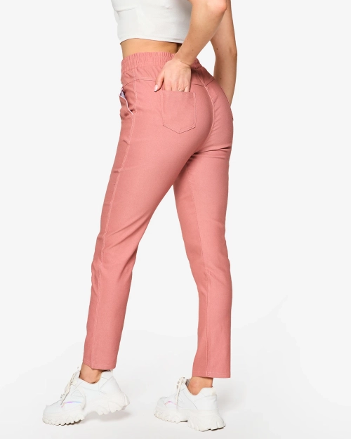 Жіночі прямі брюки з тканини рожевого кольору PLUS SIZE- Одяг