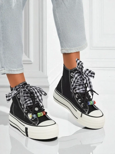 Damen Callisto Sneakers Schwarze Stoffplateaus mit Retro-Akzenten
