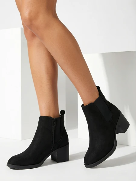 Damen Stiefeletten Aurora Schwarz Leder Elegant für den Herbst